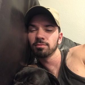 Meet your Posher, Logan